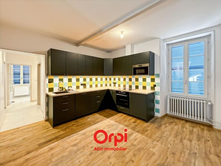 Image No.3-3 Bed House for sale