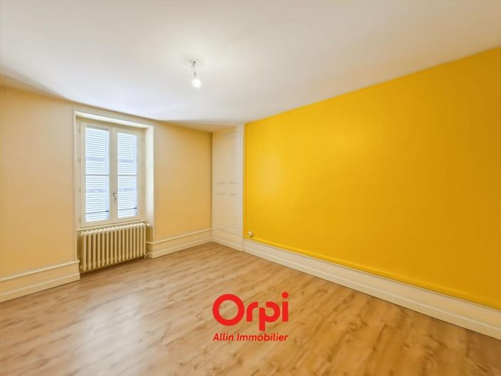 Image No.8-3 Bed House for sale