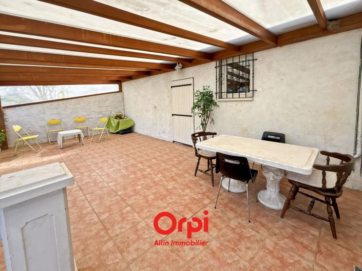 Image No.20-3 Bed House for sale