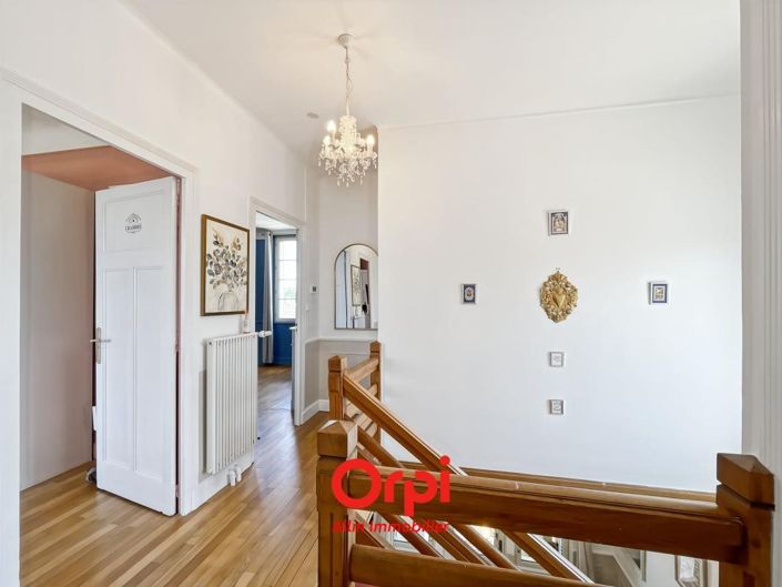 Image No.12-4 Bed House for sale