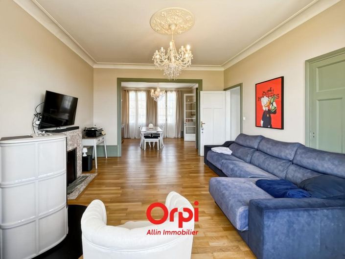 Image No.4-4 Bed House for sale