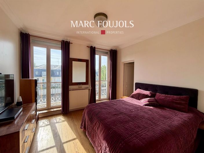 Image No.10-1 Bed Apartment for sale