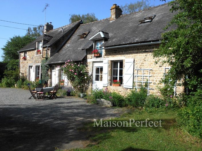 Image No.2-4 Bed House for sale
