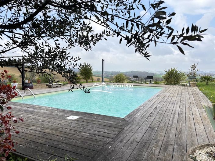 Image No.24-5 Bed House for sale