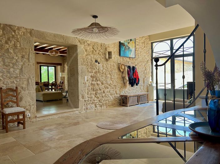 Image No.4-5 Bed House for sale