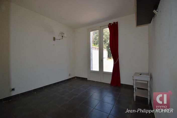 Image No.10-4 Bed House for sale