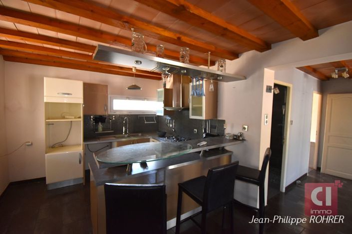 Image No.9-4 Bed House for sale