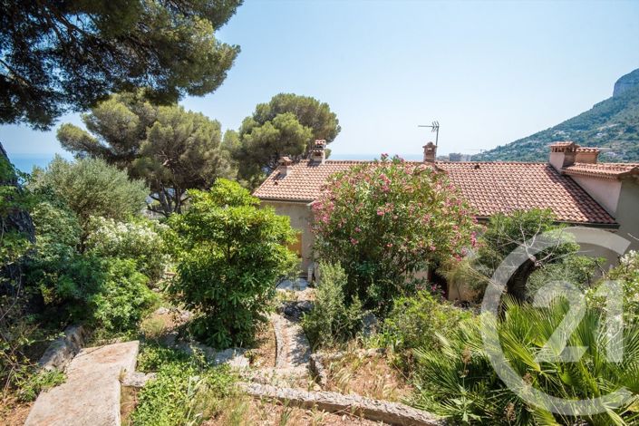 Image No.23-4 Bed House for sale