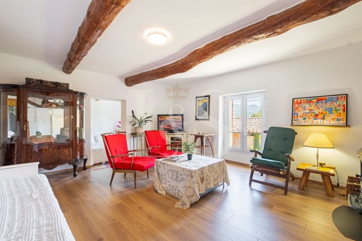 Image No.13-5 Bed House for sale