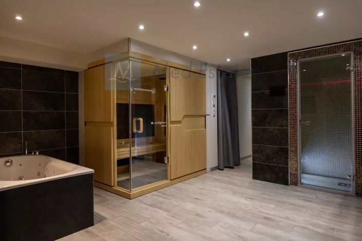 Image No.15-3 Bed Apartment for sale