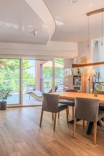 Image No.21-3 Bed House for sale