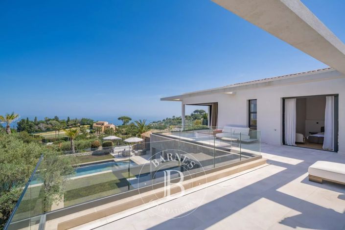 Image No.31-5 Bed House for sale