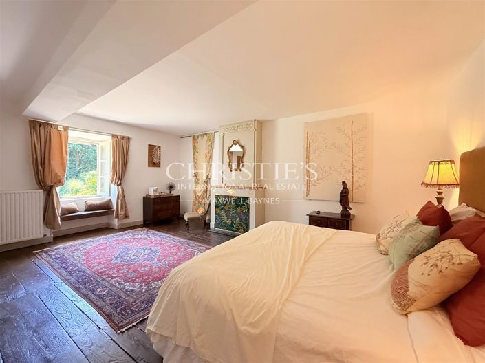 Image No.16-6 Bed House for sale