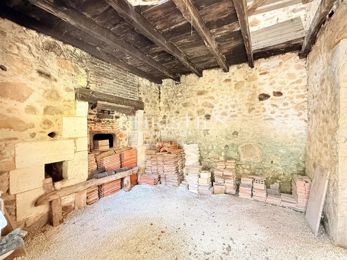 Image No.50-6 Bed House for sale