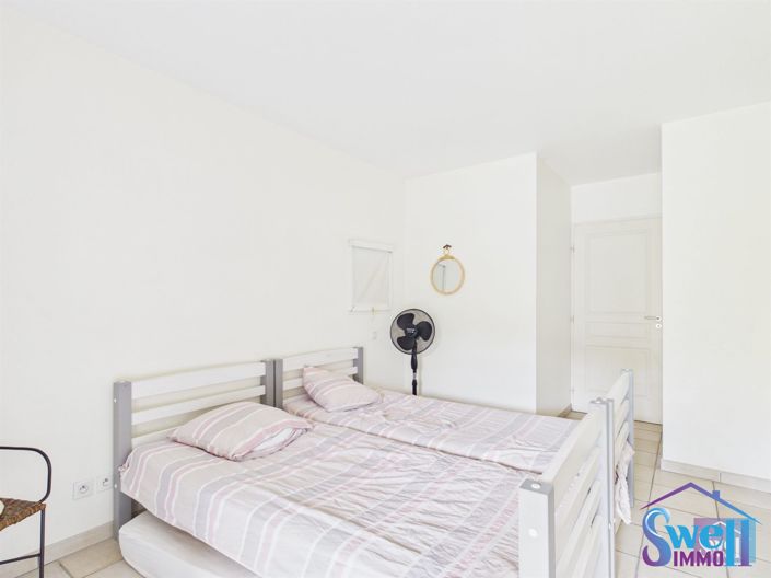 Image No.16-4 Bed House for sale