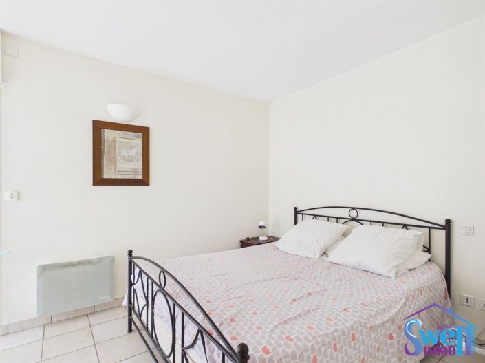 Image No.24-4 Bed House for sale