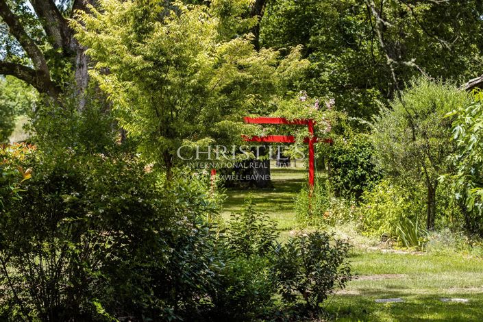 Image No.19-4 Bed House for sale
