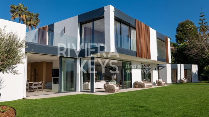 Image No.2-7 Bed House for sale