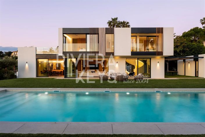 Image No.6-7 Bed House for sale
