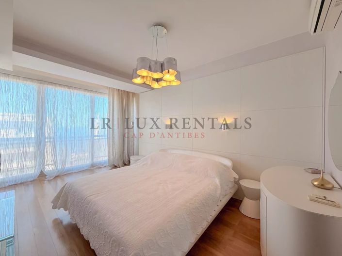 Image No.11-3 Bed Apartment for sale