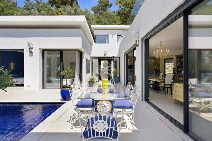 Image No.15-4 Bed House for sale