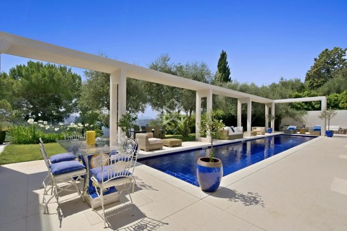 Image No.16-4 Bed House for sale
