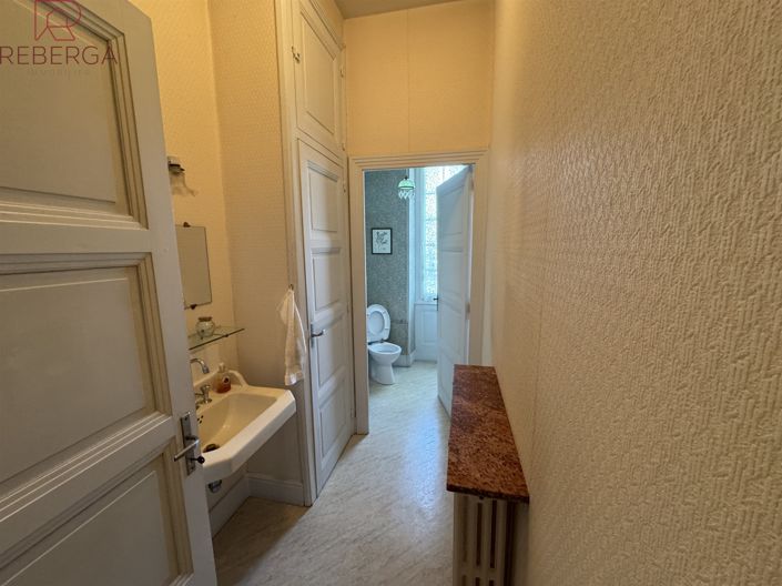 Image No.20-4 Bed House for sale