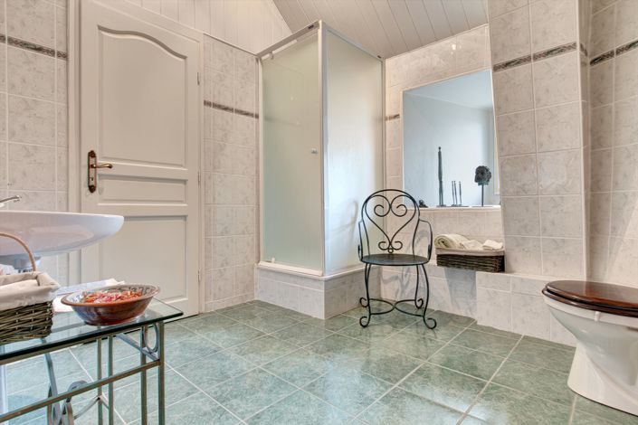 Image No.6-4 Bed Apartment for sale