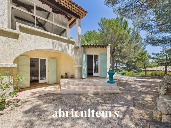 Image No.23-5 Bed House for sale