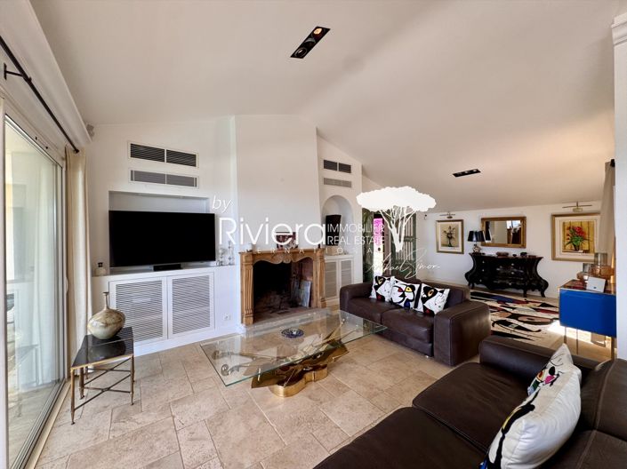 Image No.13-6 Bed House for sale