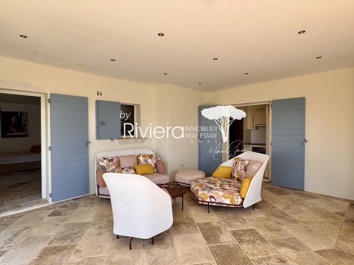 Image No.27-6 Bed House for sale