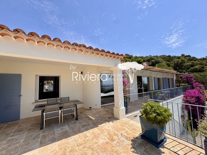 Image No.34-6 Bed House for sale