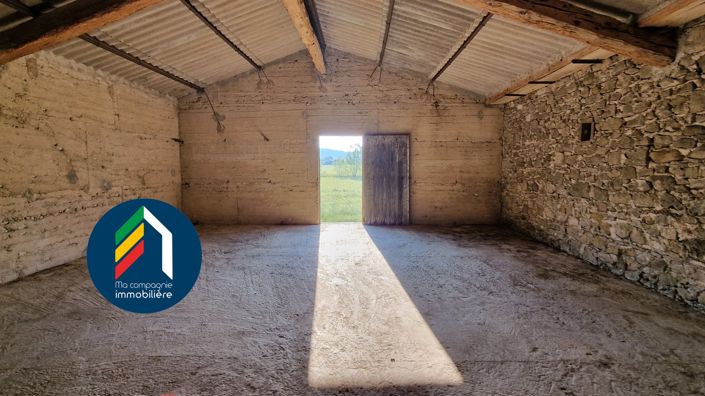 Image No.8-1 Bed House for sale