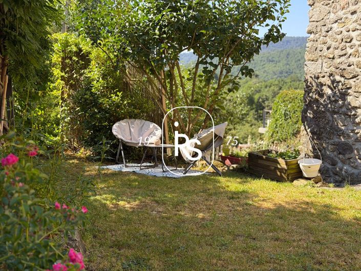 Image No.4-2 Bed House for sale