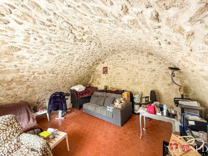 Image No.13-4 Bed House for sale