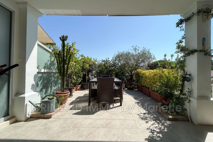 Image No.5-2 Bed House for sale