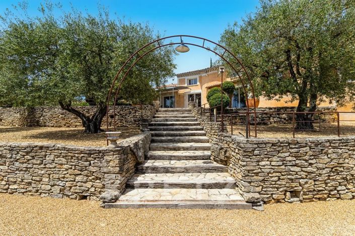 Image No.15-7 Bed House for sale