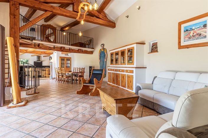 Image No.17-7 Bed House for sale