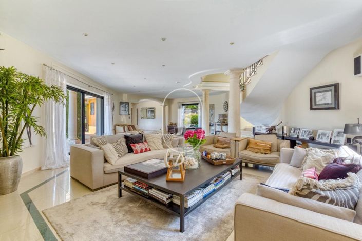 Image No.4-4 Bed House for sale