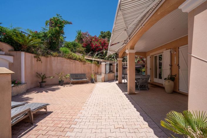 Image No.15-5 Bed House for sale