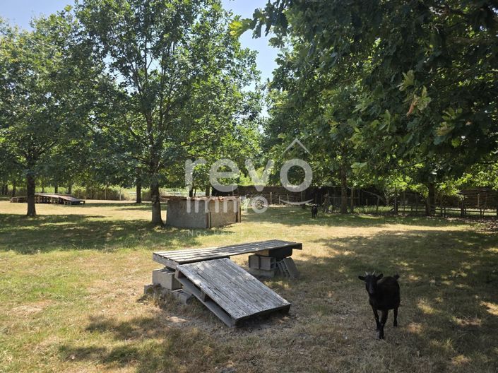 Image No.9-4 Bed House for sale