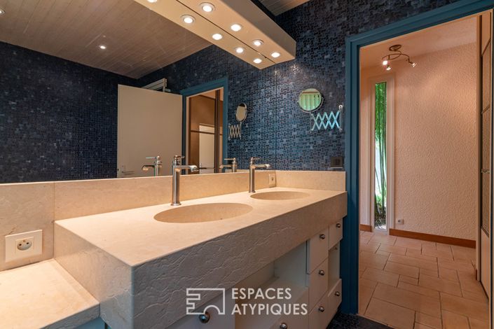 Image No.12-5 Bed House for sale