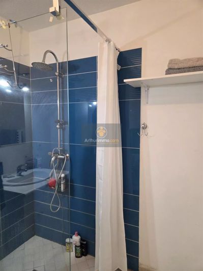 Image No.3-3 Bed Apartment for sale