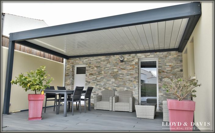 Image No.3-4 Bed House for sale
