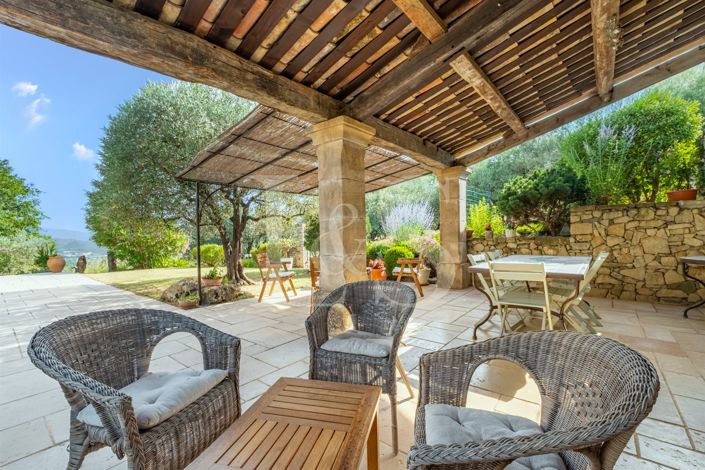 Image No.21-6 Bed House for sale