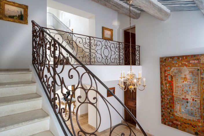 Image No.5-5 Bed House for sale