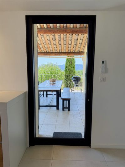 Image No.14-4 Bed House for sale