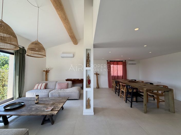 Image No.6-4 Bed House for sale