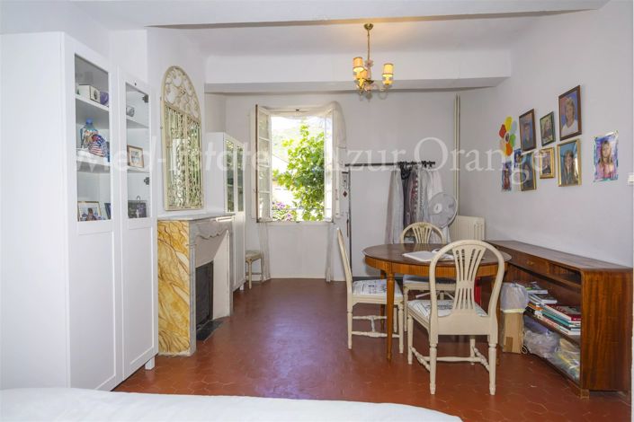 Image No.15-3 Bed House for sale