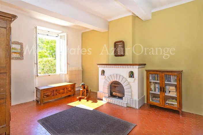 Image No.9-3 Bed House for sale
